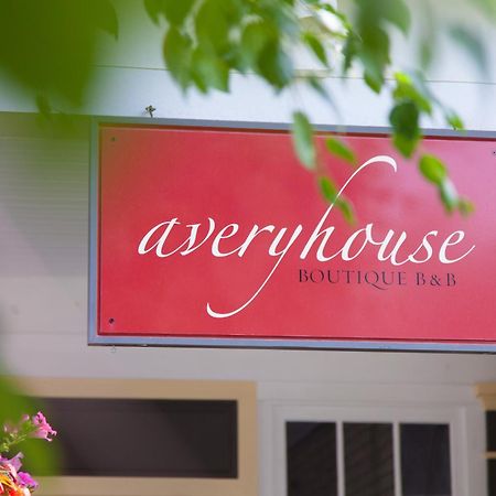 Avery House B&B Стратфорд Экстерьер фото