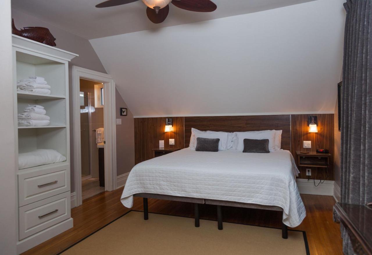 Avery House B&B Стратфорд Экстерьер фото
